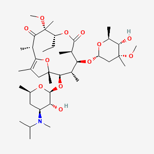 molecular formula C40H69NO12 B1219542 (1S,2R,3S,4S,5R,8R,9R,11S)-8-ethyl-4-[(2R,4R,5S,6S)-5-hydroxy-4-methoxy-4,6-dimethyloxan-2-yl]oxy-2-[(2S,3R,4S,6R)-3-hydroxy-6-methyl-4-(methyl-propan-2-ylamino)oxan-2-yl]oxy-9-methoxy-1,3,5,9,11,13-hexamethyl-7,15-dioxabicyclo[10.2.1]pentadec-12-ene-6,10-dione 