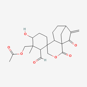molecular formula C22H28O7 B1220819 (2'-Formyl-6'-hydroxy-1'-methyl-10-methylidene-2,11-dioxospiro[3-oxatricyclo[7.2.1.01,6]dodecane-5,3'-cyclohexane]-1'-yl)methyl acetate 