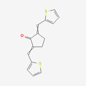 Cyclopentanone, 2,5-bis(2-thienylmethylene)-