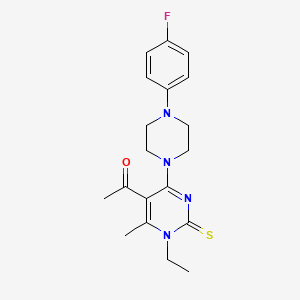molecular formula C19H23FN4OS B1224592 1-[1-Ethyl-4-[4-(4-fluorophenyl)-1-piperazinyl]-6-methyl-2-sulfanylidene-5-pyrimidinyl]ethanone 