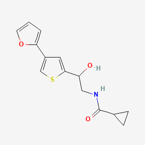 molecular formula C14H15NO3S B12247466 N-{2-[4-(furan-2-yl)thiophen-2-yl]-2-hydroxyethyl}cyclopropanecarboxamide 