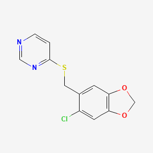 molecular formula C12H9ClN2O2S B12250751 4-{[(6-Chloro-2H-1,3-benzodioxol-5-YL)methyl]sulfanyl}pyrimidine 