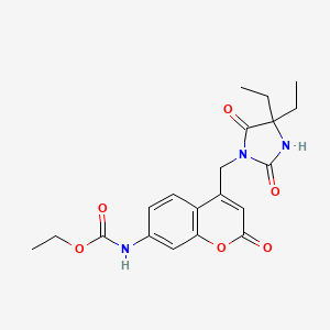 molecular formula C20H23N3O6 B1225536 ethyl N-[4-[(4,4-diethyl-2,5-dioxoimidazolidin-1-yl)methyl]-2-oxochromen-7-yl]carbamate 