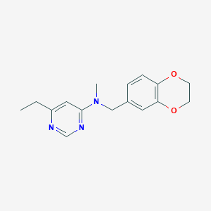 molecular formula C16H19N3O2 B12259713 N-[(2,3-dihydro-1,4-benzodioxin-6-yl)methyl]-6-ethyl-N-methylpyrimidin-4-amine 
