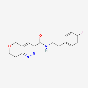 molecular formula C16H16FN3O2 B12262176 N-[2-(4-fluorophenyl)ethyl]-5H,7H,8H-pyrano[4,3-c]pyridazine-3-carboxamide 