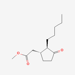 molecular formula C13H22O3 B1227173 Methyl (1R-trans)-3-oxo-2-pentylcyclopentaneacetate CAS No. 2630-39-9