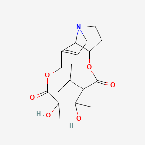 molecular formula C18H27NO6 B1229808 5,6-Dihydroxy-5,6-dimethyl-4-propan-2-yl-2,8-dioxa-13-azatricyclo[8.5.1.013,16]hexadec-10-ene-3,7-dione 