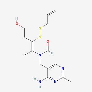 molecular formula C15H22N4O2S2 B1231371 Thiamin-allyl-disulfid CAS No. 554-44-9