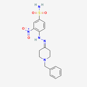 molecular formula C18H21N5O4S B1232332 3-Nitro-4-[2-[1-(phenylmethyl)-4-piperidinylidene]hydrazinyl]benzenesulfonamide 