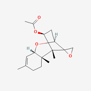 molecular formula C17H24O4 B1235807 [(1R,2S,7S,9S,11S)-1,2,5-trimethylspiro[8-oxatricyclo[7.2.1.02,7]dodec-5-ene-12,2'-oxirane]-11-yl] acetate 