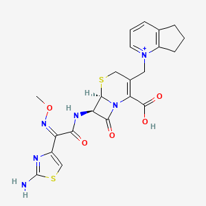 molecular formula C22H23N6O5S2+ B1236803 (7R)-7-[(2-Amino-4-thiazolyl)(methoxyimino)acetylamino]-3-[[(6,7-dihydro-5H-cyclopenta[b]pyridin-1-ium)-1-yl]methyl]cepham-3-ene-4-carboxylic acid 