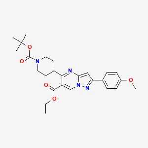 molecular formula C26H32N4O5 B1237126 2-(4-Methoxyphenyl)-5-[1-[(2-methylpropan-2-yl)oxy-oxomethyl]-4-piperidinyl]-6-pyrazolo[1,5-a]pyrimidinecarboxylic acid ethyl ester 