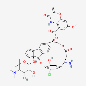 molecular formula C43H44ClN3O13 B1237204 [(3R,4R,14R,19S)-19-amino-22-chloro-4-[5-(dimethylamino)-3,4-dihydroxy-6,6-dimethyloxan-2-yl]oxy-23-hydroxy-17-oxo-2,16-dioxapentacyclo[18.2.2.19,13.03,10.04,8]pentacosa-1(23),5,7,9,11,13(25),20(24),21-octaen-14-yl] 7-methoxy-2-methylidene-3-oxo-4H-1,4-benzoxazine-5-carboxylate 