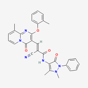 (E)-2-cyano-N-(1,5-dimethyl-3-oxo-2-phenylpyrazol-4-yl)-3-[9-methyl-2-(2-methylphenoxy)-4-oxopyrido[1,2-a]pyrimidin-3-yl]prop-2-enamide