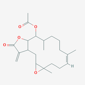 molecular formula C22H32O5 B1240018 [(8Z)-5,9,13-Trimethyl-18-methylidene-17-oxo-4,16-dioxatricyclo[13.3.0.03,5]octadec-8-en-14-yl] acetate CAS No. 37299-08-4