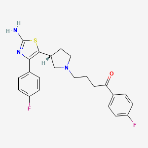 molecular formula C23H23F2N3OS B1241917 (R)-4-(3-(2-amino-4-(4-fluorophenyl)thiazol-5-yl)pyrrolidin-1-yl)-1-(4-fluorophenyl)butan-1-one 