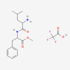 molecular formula C18H25F3N2O5 B12439357 Methyl 2-(2-amino-4-methylpentanamido)-3-phenylpropanoate; trifluoroacetic acid 