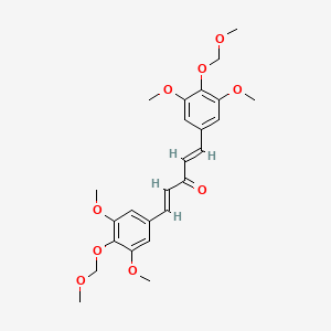 molecular formula C25H30O9 B1244918 (1e,4e)-1,5-Bis(3,5-dimethoxy-4-methoxymethoxyphenyl)pentadien-3-one 