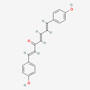 molecular formula C19H16O3 B1245953 (1E,4E,6E)-1,7-双(4-羟基苯基)庚-1,4,6-三烯-3-酮 