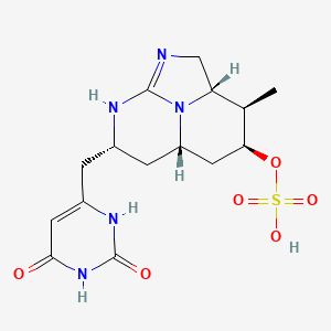 molecular formula C15H21N5O6S B1246316 6-[2,2abeta,3,4,5,5abeta,6,7-Octahydro-3beta-methyl-4beta-(sulfooxy)-1H-1,8,8b-triazaacenaphthylene-7alpha-ylmethyl]-2,4(1H,3H)-pyrimidinedione 