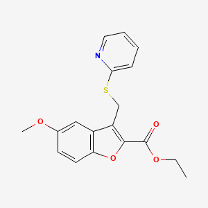 molecular formula C18H17NO4S B12463199 Ethyl 5-methoxy-3-[(pyridin-2-ylsulfanyl)methyl]-1-benzofuran-2-carboxylate 