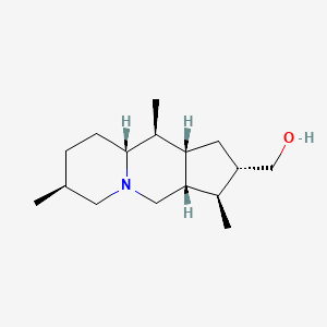 molecular formula C16H29NO B1250026 [(2S,3S,3aS,7S,9aR,10S,10aR)-3,7,10-trimethyl-1,2,3,3a,4,6,7,8,9,9a,10,10a-dodecahydrocyclopenta[b]quinolizin-2-yl]methanol 