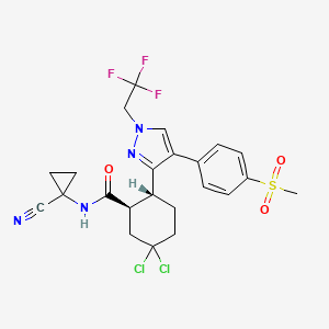molecular formula C23H23Cl2F3N4O3S B1251714 (1R,2R)-5,5-Dichloro-N-(1-cyanocyclopropyl)-2-[4-[4-(methylsulfonyl)phenyl]-1-(2,2,2-trifluoroethyl)-1H-pyrazol-3-yl]cyclohexanecarboxamide 