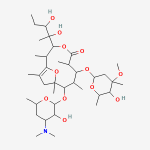 3-(2,3-Dihydroxypentan-2-yl)-9-[4-(dimethylamino)-3-hydroxy-6-methyloxan-2-yl]oxy-7-(5-hydroxy-4-methoxy-4,6-dimethyloxan-2-yl)oxy-2,6,8,10,12-pentamethyl-4,13-dioxabicyclo[8.2.1]tridec-1(12)-en-5-one