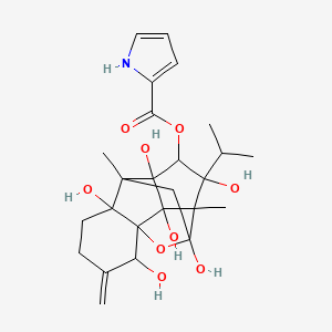 (2,6,9,11,13,14-hexahydroxy-7,10-dimethyl-3-methylidene-11-propan-2-yl-15-oxapentacyclo[7.5.1.01,6.07,13.010,14]pentadecan-12-yl) 1H-pyrrole-2-carboxylate