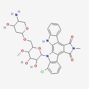 molecular formula C33H33ClN4O9 B1254809 3-[6-[(5-Amino-4-hydroxyoxan-2-yl)oxymethyl]-3,4-dihydroxy-5-methoxyoxan-2-yl]-5-chloro-13-methyl-3,13,23-triazahexacyclo[14.7.0.02,10.04,9.011,15.017,22]tricosa-1,4(9),5,7,10,15,17,19,21-nonaene-12,14-dione 