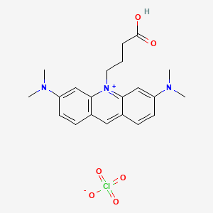 10-(3-Carboxypropyl)-3,6-bis(dimethylamino)acridinium perchlorate