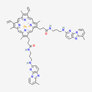 molecular formula C62H62FeN14O2 B1257191 3-[8,13-Bis(ethenyl)-3,7,12,17-tetramethyl-18-[3-[3-[(10-methyl-1,3,8-triazatricyclo[7.4.0.02,7]trideca-2(7),3,5,8,10,12-hexaen-4-yl)amino]propylamino]-3-oxopropyl]porphyrin-21,24-diid-2-yl]-N-[3-[(10-methyl-1,3,8-triazatricyclo[7.4.0.02,7]trideca-2(7),3,5,8,10,12-hexaen-4-yl)amino]propyl]propanamide;iron(2+) CAS No. 92092-94-9