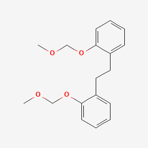molecular formula C18H22O4 B12585369 Benzene, 1,1'-(1,2-ethanediyl)bis[2-(methoxymethoxy)- CAS No. 650601-19-7