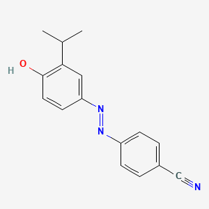molecular formula C16H15N3O B12608696 4-{2-[4-Oxo-3-(propan-2-yl)cyclohexa-2,5-dien-1-ylidene]hydrazinyl}benzonitrile CAS No. 917608-01-6