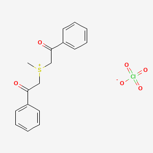 molecular formula C17H17ClO6S B12616257 Methylbis(2-oxo-2-phenylethyl)sulfanium perchlorate CAS No. 919781-71-8