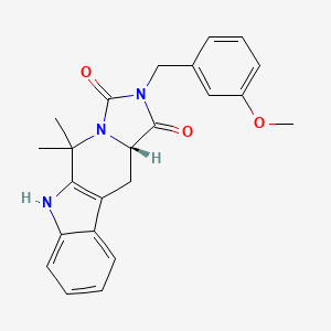 molecular formula C23H23N3O3 B1261649 (15S)-13-[(3-甲氧基苯基)甲基]-10,10-二甲基-8,11,13-三氮杂四环[7.7.0.02,7.011,15]十六碳-1(9),2,4,6-四烯-12,14-二酮 