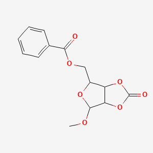 (4-Methoxy-2-oxo-3a,4,6,6a-tetrahydrofuro[3,4-d][1,3]dioxol-6-yl)methyl benzoate