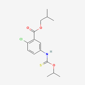 molecular formula C15H20ClNO3S B12675282 Benzoic acid, 2-chloro-5-(((1-methylethoxy)thioxomethyl)amino)-, 2-methylpropyl ester CAS No. 135813-25-1