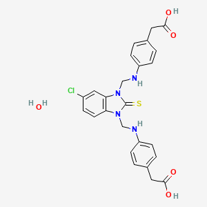 molecular formula C25H25ClN4O5S B12697279 Benzeneacetic acid, 4,4'-((5-chloro-2-thioxo-1H-benzimidazole-1,3(2H)-diyl)bis(methyleneimino))bis-, hydrate CAS No. 91067-27-5