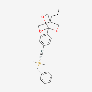 molecular formula C25H30O3Si B12703064 Silane, dimethyl(phenylmethyl)((4-(4-propyl-2,6,7-trioxabicyclo(2.2.2)oct-1-yl)phenyl)ethynyl)- CAS No. 134134-04-6