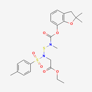 molecular formula C23H28N2O7S2 B12713692 Glycine, N-(((((2,3-dihydro-2,2-dimethyl-7-benzofuranyl)oxy)carbonyl)methylamino)thio)-N-((4-methylphenyl)sulfonyl)-, ethyl ester CAS No. 82560-79-0