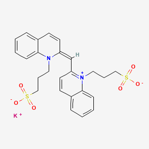 molecular formula C25H25KN2O6S2 B12716464 Hydrogen 1-(3-sulphonatopropyl)-2-((1-(3-sulphonatopropyl)-1H-quinolin-2-ylidene)methyl)quinolinium, potassium salt CAS No. 94166-46-8