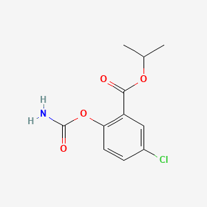 molecular formula C11H12ClNO4 B12718577 Benzoic acid, 2-((aminocarbonyl)oxy)-5-chloro-, 1-methylethyl ester CAS No. 88599-42-2