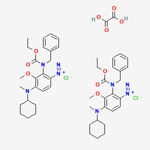molecular formula C50H64Cl2N8O10 B12719584 Bis(2-(benzyl(ethoxycarbonyl)amino)-4-(cyclohexylmethylamino)-3-methoxybenzenediazonium chloride), oxalate CAS No. 94442-07-6