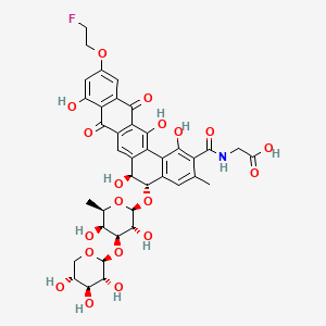molecular formula C39H40FNO19 B12756696 Glycine, N-((5-((6-deoxy-3-O-beta-D-xylopyranosyl-beta-D-galactopyranosyl)oxy)-11-(2-fluoroethoxy)-5,6,8,13-tetrahydro-1,6,9,14-tetrahydroxy-3-methyl-8,13-dioxobenzo(a)naphthacen-2-yl)carbonyl)-, (5S-trans)- CAS No. 153619-36-4