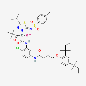 molecular formula C45H59ClKN5O6S2 B12768717 1,3,4-Thiadiazole-3(2H)-acetamide, N-(5-((4-(2,4-bis(1,1-dimethylpropyl)phenoxy)-1-oxobutyl)amino)-2-chlorophenyl)-alpha-(2,2-dimethyl-1-oxopropyl)-5-(1-methylethyl)-2-(((4-methylphenyl)sulfonyl)imino)-, ion(1-), potassium CAS No. 94199-47-0