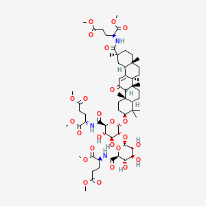 molecular formula C63H95N3O25 B12769028 L-Glutamic acid, N-((3-beta-20-beta)-3-((N-(4-methoxy-1-(methoxycarbonyl)-4-oxobutyl)-2-O-(N-4-methoxy-1-(methoxycarbonyl)-4-oxobutyl)-beta-D-glucopyranuronamidosyl)-alpha-D-glucopyranuronamidosyl)oxy)-11,29-dioxoolean-12-en-29-yl)-, dimethyl ester, (S-(R*,R*))- CAS No. 158109-41-2
