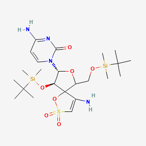 molecular formula C23H42N4O7SSi2 B12800568 4-amino-1-[(8R,9R)-4-amino-9-[tert-butyl(dimethyl)silyl]oxy-6-[[tert-butyl(dimethyl)silyl]oxymethyl]-2,2-dioxo-1,7-dioxa-2lambda6-thiaspiro[4.4]non-3-en-8-yl]pyrimidin-2-one 