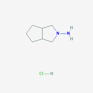 molecular formula C7H15ClN2 B128400 3-Amino-3-azabicyclo[3.3.0]octane hydrochloride CAS No. 58108-05-7