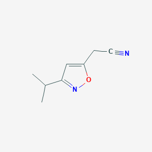 molecular formula C8H10N2O B12854443 2-(3-Isopropylisoxazol-5-yl)acetonitrile 